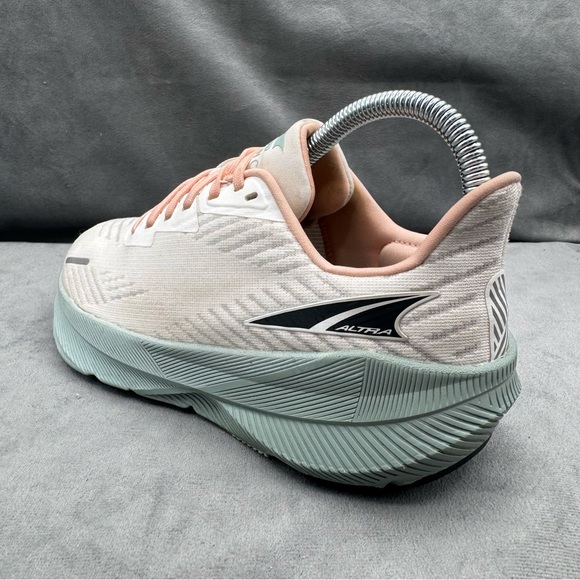 AltraFWD Experience Women’s 7 White Pink Road Running Shoes Sneakers - Picture 6 of 16